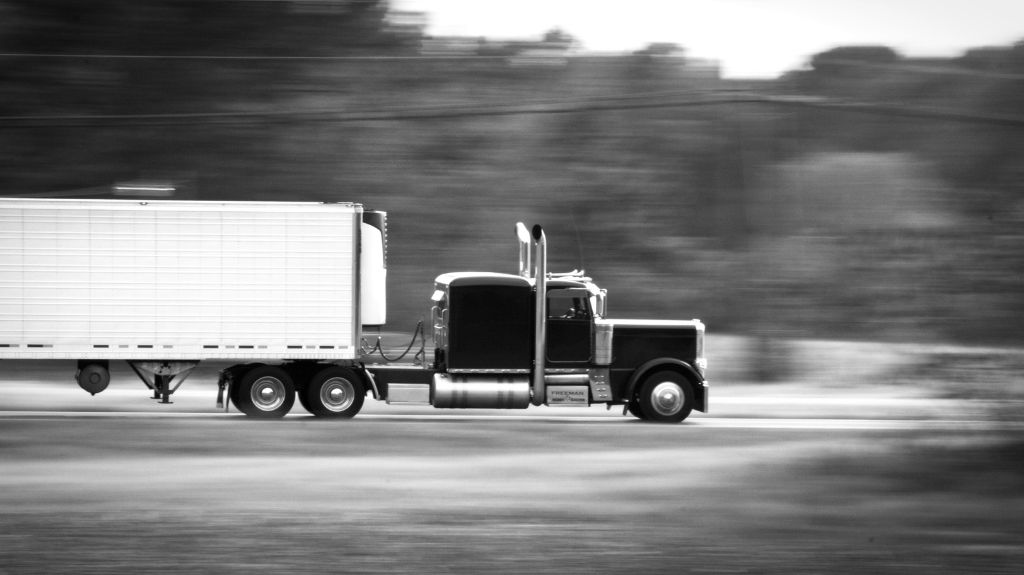 Benefits of a Transportation Management System (TMS) for Small Trucking Companies